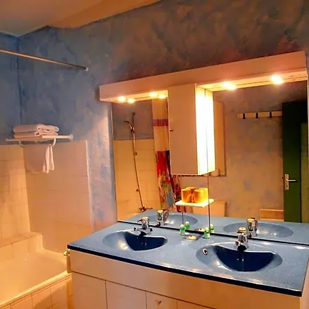 Maison Du Manoir 3*