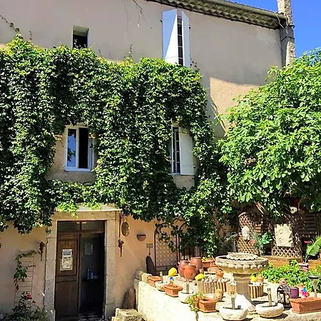 Maison Du Manoir Bed & Breakfast